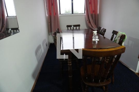 Apartamento à venda com 3 quartos, 65m² em Conjunto Habitacional A. E. Carvalho, São Paulo