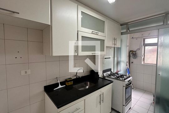 Apartamento para alugar com 2 quartos, 55m² em Jardim das Acacias, São Paulo