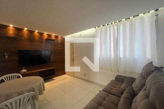 Sala de apartamento à venda com 2 quartos, 55m² em Cabral, Contagem