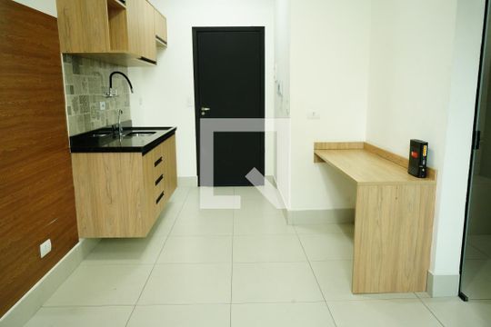 Studio de kitnet/studio para alugar com 1 quarto, 24m² em Chácara Santo Antônio (zona Leste), São Paulo