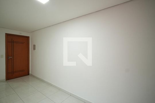 Sala de apartamento para alugar com 2 quartos, 114m² em Vila Eldizia, Santo André