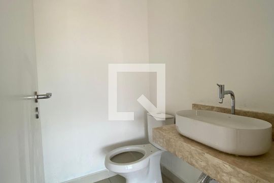 Sala / Banheiro de apartamento à venda com 3 quartos, 159m² em Butantã, São Paulo