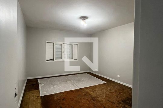 Quarto de casa para alugar com 3 quartos, 220m² em Parque da Vila Prudente, São Paulo