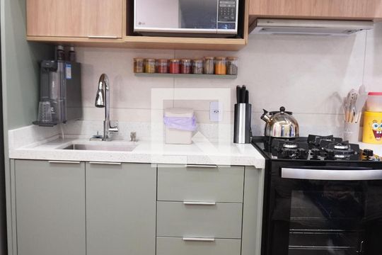 Apartamento para alugar com 2 quartos, 36m² em Artur Alvim, São Paulo