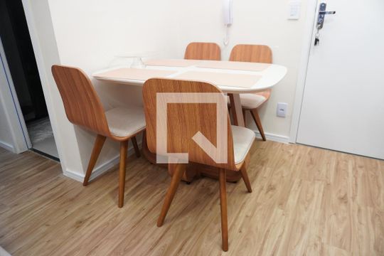 Cozinha de apartamento para alugar com 2 quartos, 36m² em Artur Alvim, São Paulo