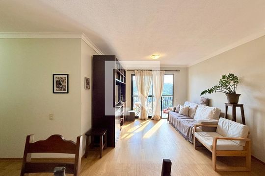 Sala de apartamento à venda com 3 quartos, 87m² em Santo Amaro, São Paulo
