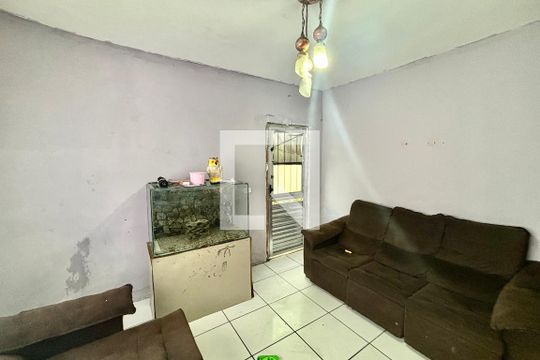 Casa para alugar com 3 quartos, 518m² em Jardim Lourdes, Ferraz de Vasconcelos