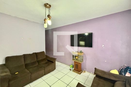 Casa para alugar com 3 quartos, 518m² em Jardim Lourdes, Ferraz de Vasconcelos