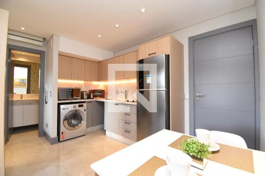 Studio de kitnet/studio à venda com 1 quarto, 34m² em Batel, Curitiba