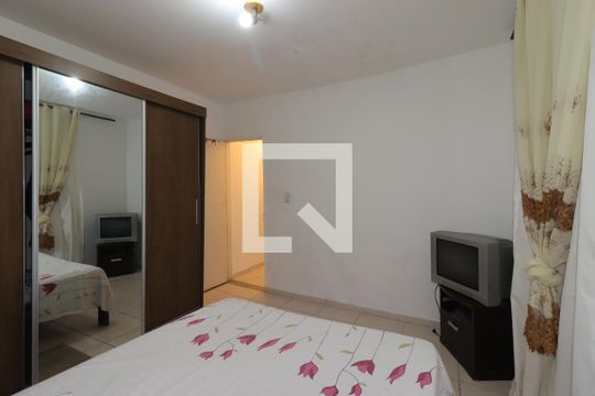 Quarto da Casa 1 de casa para alugar com 3 quartos, 340m² em Jardim Santo André, Santo André