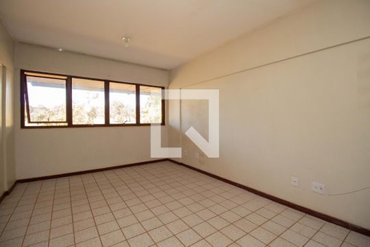 Studio de kitnet/studio para alugar com 1 quarto, 22m² em Shcn, Brasília