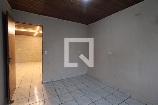 Quarto 1 de casa para alugar com 2 quartos, 60m² em Chácara Califórnia, São Paulo