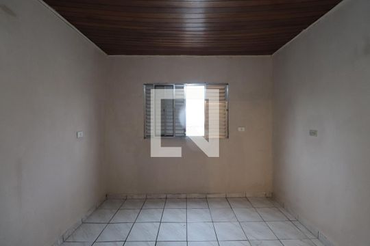 Quarto 1 de casa para alugar com 2 quartos, 60m² em Chácara Califórnia, São Paulo