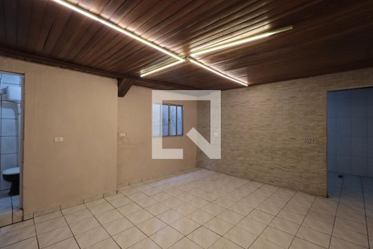 Sala de casa para alugar com 2 quartos, 60m² em Chácara Califórnia, São Paulo