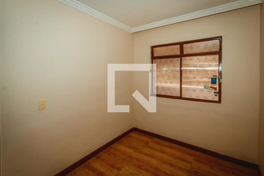 Casa para alugar com 3 quartos, 199m² em Planalto, Belo Horizonte