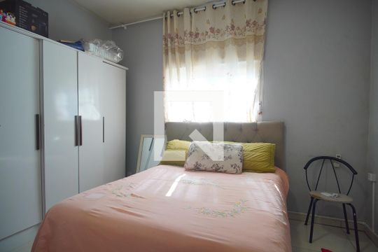 Quarto de casa para alugar com 1 quarto, 100m² em São Miguel, São Leopoldo