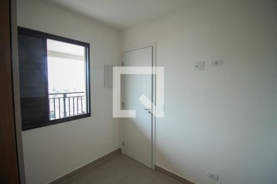 Quarto 2 de apartamento para alugar com 2 quartos, 38m² em Vila Canero, São Paulo