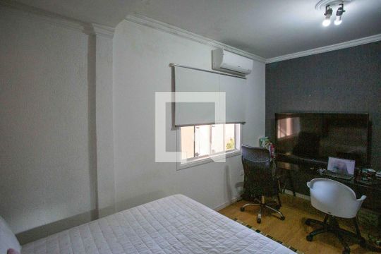 Quarto 1 de casa para alugar com 4 quartos, 442m² em Jardim Rubilene, Diadema
