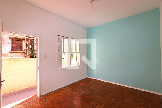 Sala 2 de casa à venda com 4 quartos, 220m² em Cristo Redentor, Porto Alegre