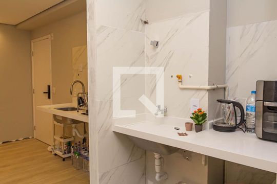Apartamento à venda com 2 quartos, 44m² em Sítio da Figueira, São Paulo