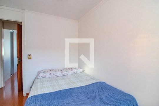 Quarto 2 de casa de condomínio à venda com 3 quartos, 72m² em Sarandi, Porto Alegre