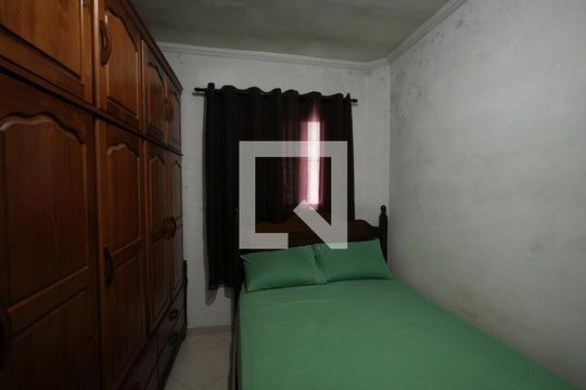Quarto 2 de apartamento para alugar com 2 quartos, 86m² em Vila América, Santo André