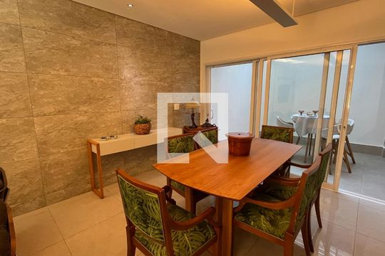 Casa de Condomínio à venda com 3 quartos, 245m² em Parque Taquaral, Campinas