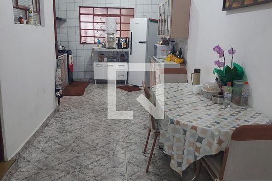 Sala/cozinha de casa para alugar com 3 quartos, 200m² em Jardim Campos Eliseos, Campinas