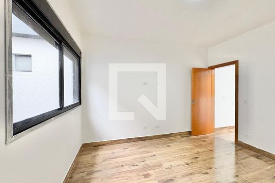 Suíte  de casa à venda com 3 quartos, 140m² em Vila Bonilha, São Paulo