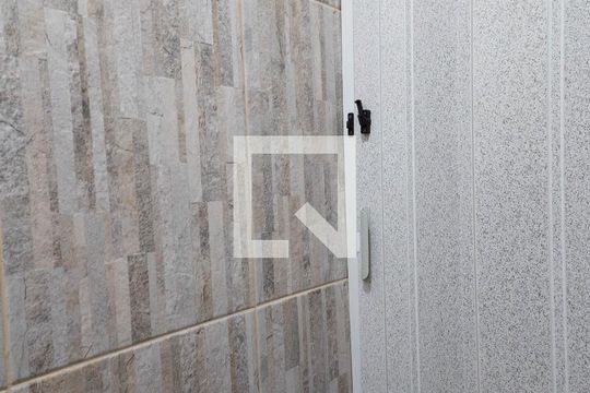 Lavabo de casa à venda com 4 quartos, 70m² em Vila Gustavo, São Paulo