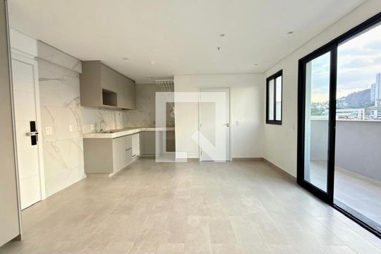 Apartamento à venda com 1 quarto, 64m² em Vale do Sereno, Nova Lima