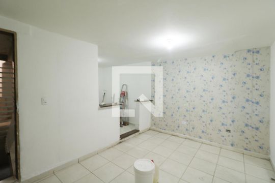 Casa para alugar com 2 quartos, 80m² em Canhema, Diadema