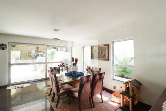 Sala de casa para alugar com 4 quartos, 440m² em Jardim Sao Bento, São Paulo