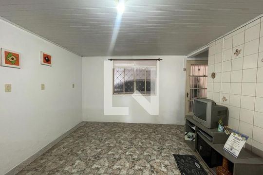 Sala de casa para alugar com 2 quartos, 80m² em Hamburgo Velho, Novo Hamburgo