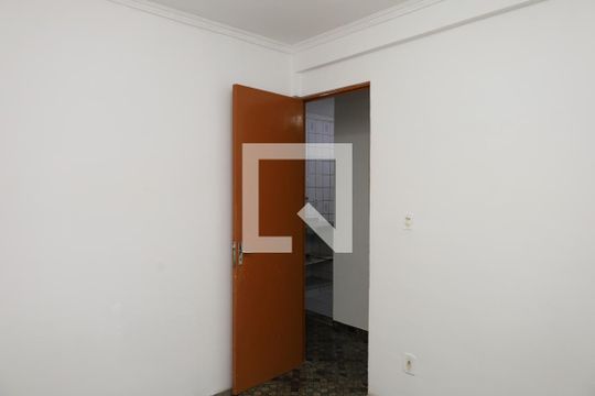Quarto 1 de apartamento para alugar com 2 quartos, 65m² em Limoeiro, São Paulo