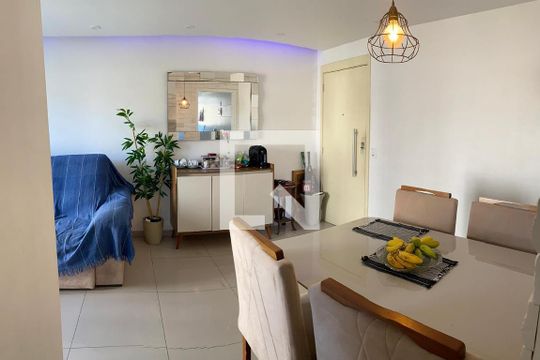 Sala de apartamento para alugar com 2 quartos, 58m² em Campo Grande, Rio de Janeiro