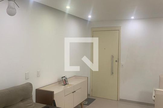Sala de apartamento para alugar com 2 quartos, 58m² em Campo Grande, Rio de Janeiro