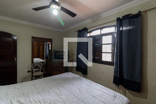 Quarto 1 de casa à venda com 3 quartos, 200m² em Vila Jacuí, São Paulo