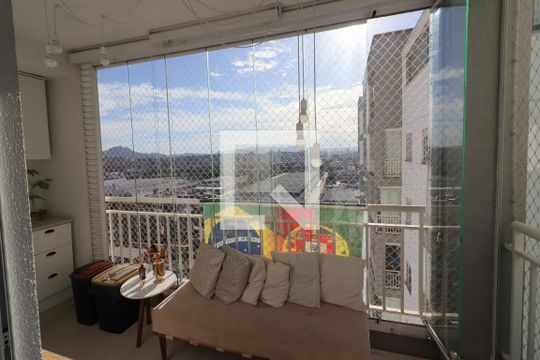 Sala de apartamento à venda com 3 quartos, 140m² em Presidente Altino, Osasco