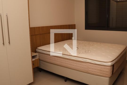 Apartamento para alugar com 2 quartos, 62m² em Setor Bueno, Goiânia