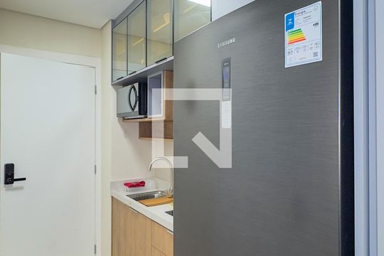 Studio de kitnet/studio para alugar com 2 quartos, 35m² em Jardim das Acacias, São Paulo