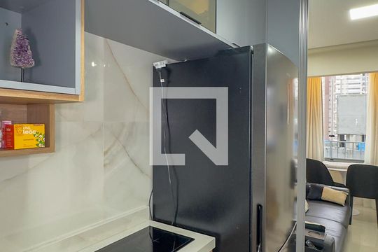 Studio de kitnet/studio para alugar com 2 quartos, 35m² em Jardim das Acacias, São Paulo
