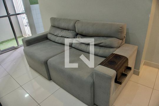 Sala - Sofá de apartamento para alugar com 2 quartos, 51m² em Buritis, Belo Horizonte