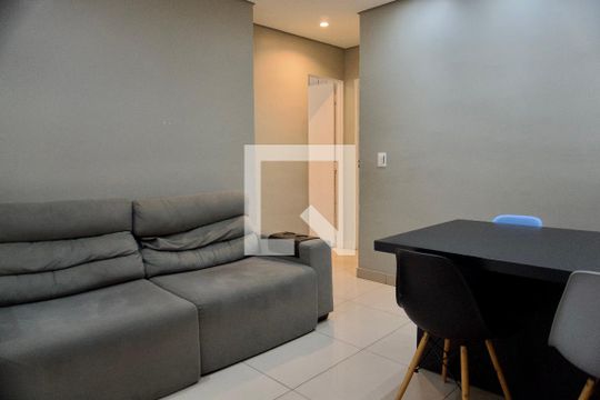 Sala de apartamento para alugar com 2 quartos, 51m² em Buritis, Belo Horizonte