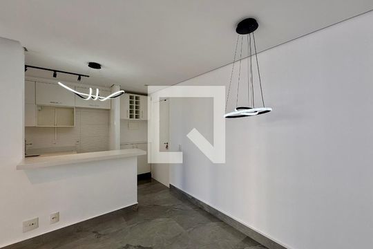 Sala de apartamento para alugar com 2 quartos, 56m² em Jardim Umuarama, São Paulo