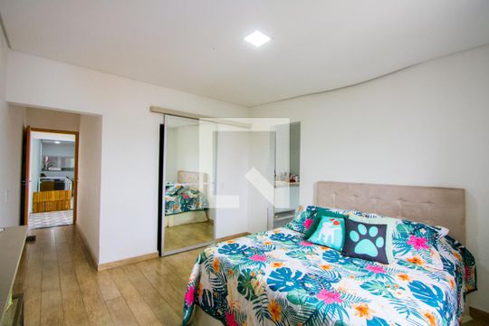 Quarto 1 - Suíte de casa à venda com 4 quartos, 250m² em Santa Maria, Santo André
