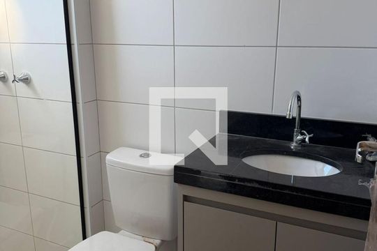 Banheiro social de apartamento para alugar com 4 quartos, 73m² em Parque Industrial, São José dos Campos
