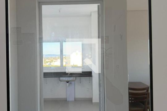 Sala/cozinha de apartamento para alugar com 4 quartos, 73m² em Parque Industrial, São José dos Campos