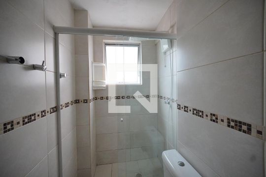 Banheiro de apartamento para alugar com 1 quarto, 40m² em Centro, Florianópolis