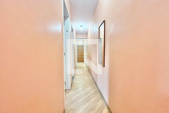 Corredor de apartamento à venda com 2 quartos, 52m² em Vila Nova Cachoeirinha, São Paulo